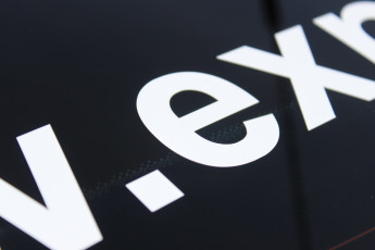 Nálepky: Víte na co je přenosová fólie?