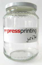 Nálepky: Bílá nebo průhledná fólie